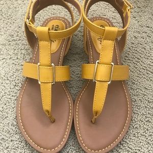 Euro Soft Sandals by Sofft